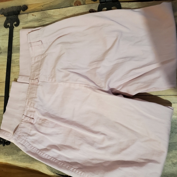 Ann Taylor 🌟 Capris - Picture 3 of 5